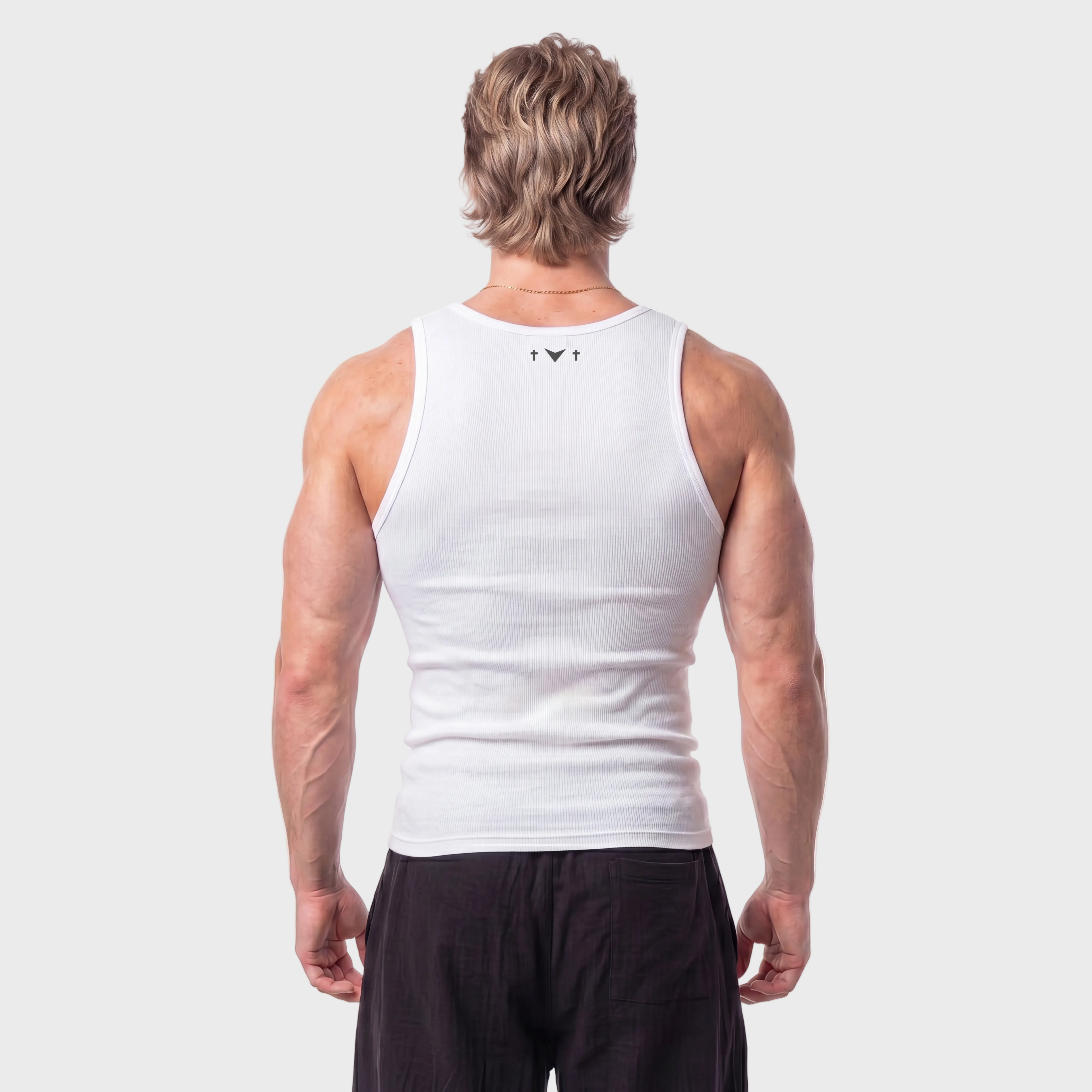 INVICTUS TANK